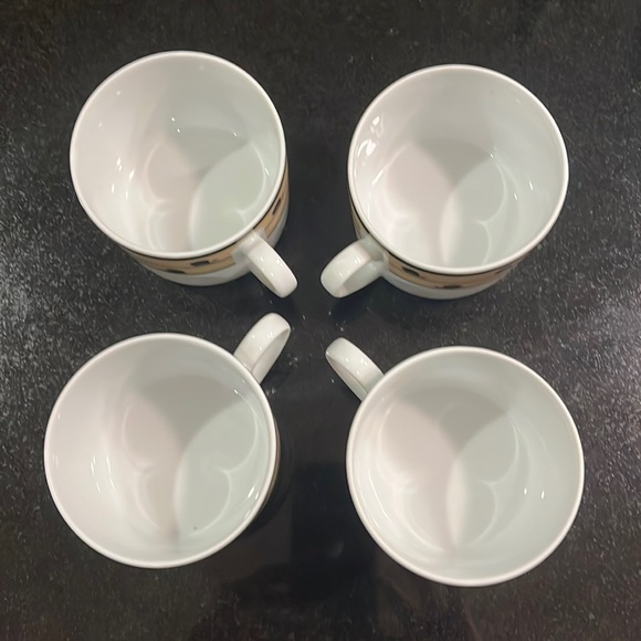 (4) Coffee / Tea Cups - Escargot-Go - Bridget Dobson - Picture 3 of 5